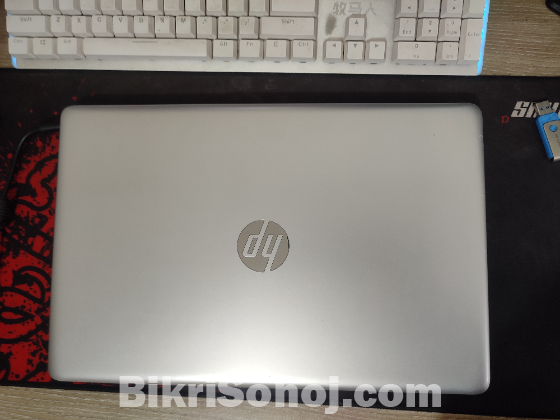 Hp Laptop core i5 8th Gen Ram 8GB/ 1 TB+256GB SSD/ 15.6 inch